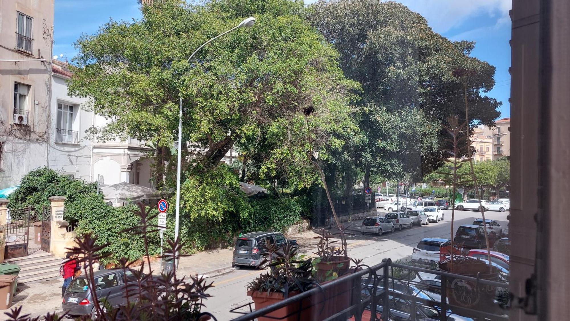 ホテル Casa Santoliva In Centro A パレルモ エクステリア 写真